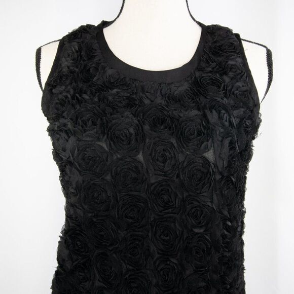 Black sleeveless floral mini dress‎ with 3D flowers design - Picture 2 of 14